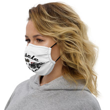 Load image into Gallery viewer, MUSCLE &amp; CLASSICS Premium face mask
